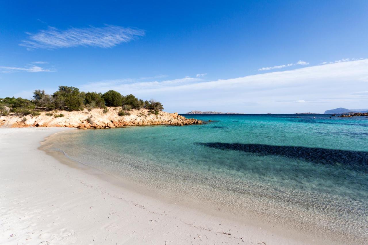 Hotel Luci Di La Muntagna Porto Cervo Bagian luar foto