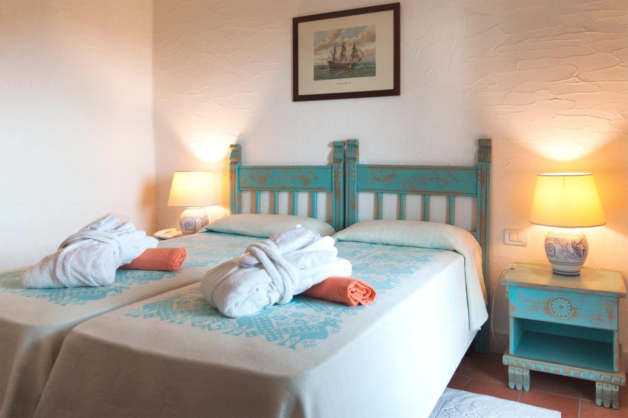 Hotel Luci Di La Muntagna Porto Cervo Ruang foto